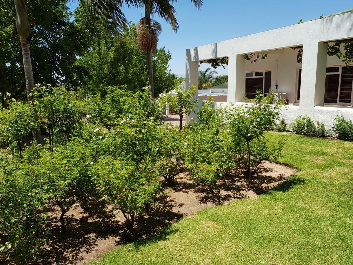Zonnevanger Guesthouse Noorder-Paarl Exterior photo
